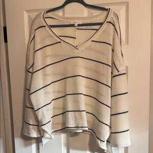 Elegant V-Neck Sweater in Cream and Black